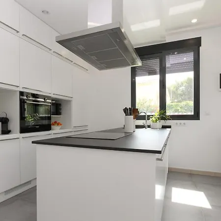 Villa Altair-75 *